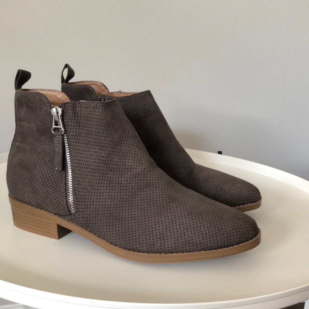 Brown/Gray size 9 1/2 Booties, Target, NWT